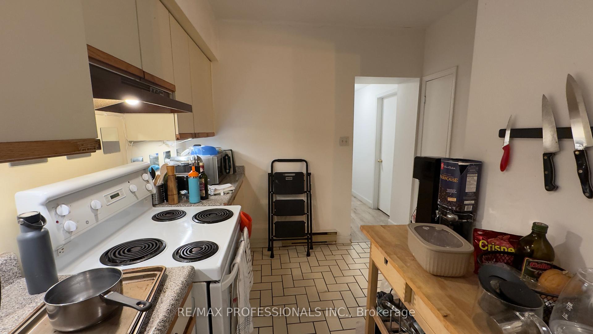 Photo 4 of Unit 3, 41 Albemarle Avenue S, Toronto, North Riverdale — HOMEH