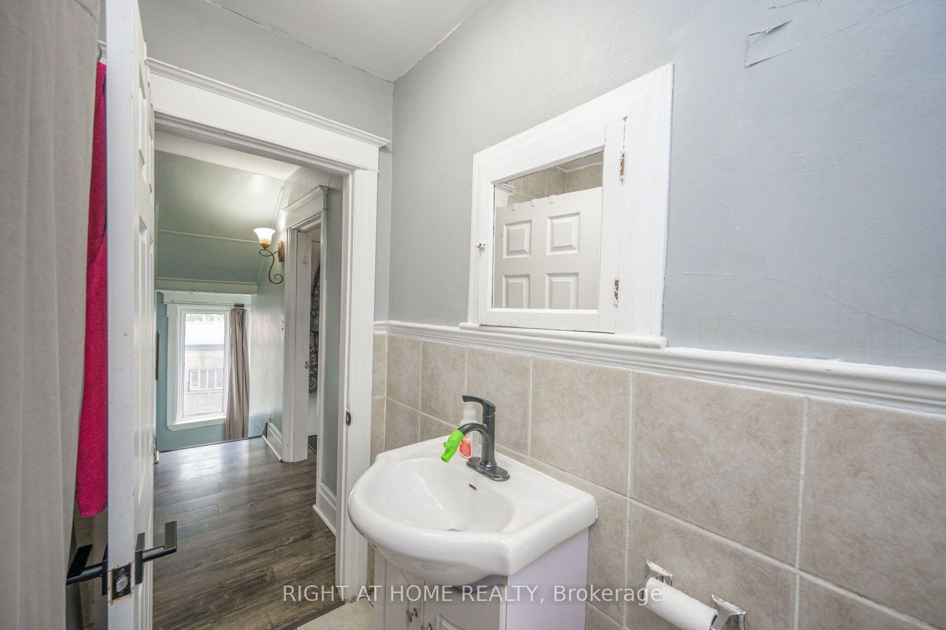 Photo 22 of 372 Beach Road, Hamilton, Crown Point — HOMEH