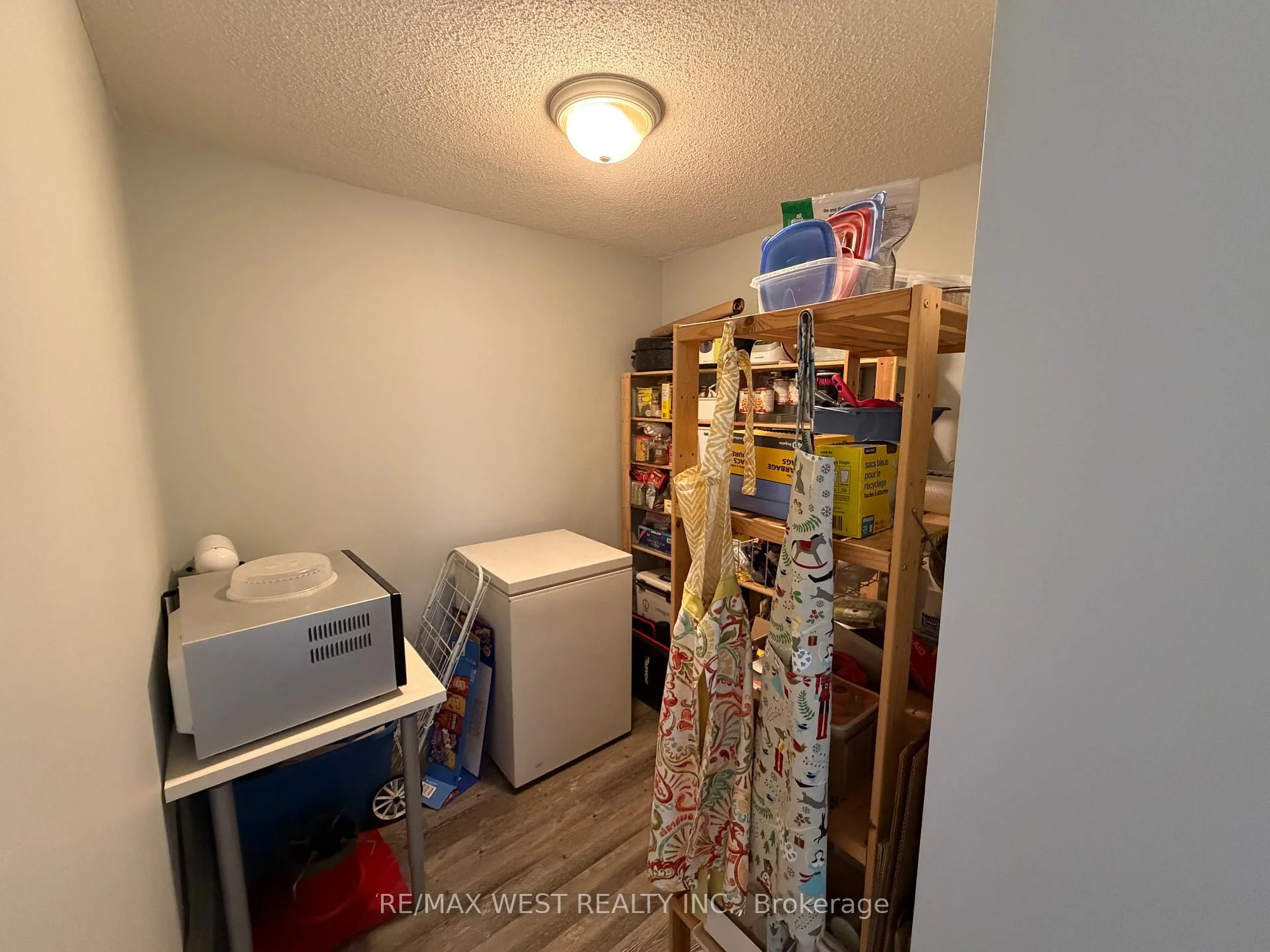Photo 11 of Unit 2403, 710 Humberwood Boulevard, Etobicoke, West Humber-Clairville — HOMEH