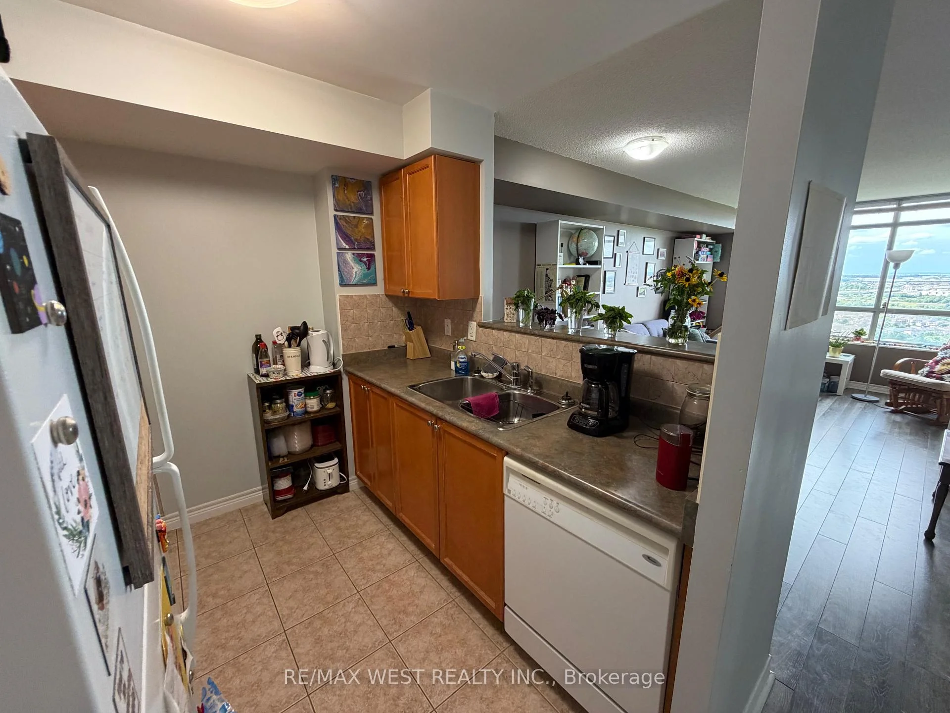 Photo 13 of Unit 2403, 710 Humberwood Boulevard, Etobicoke, West Humber-Clairville — HOMEH