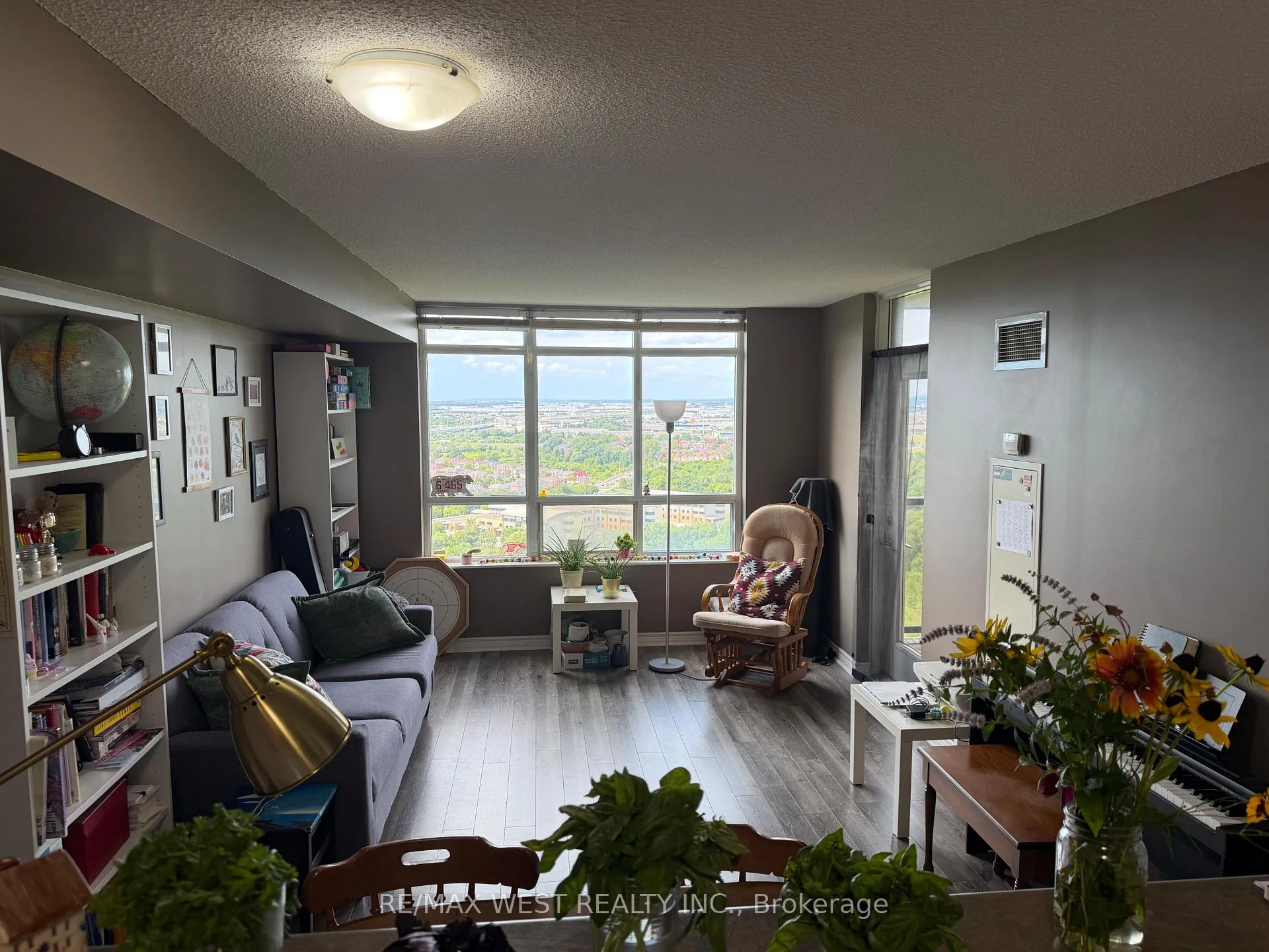 Photo 15 of Unit 2403, 710 Humberwood Boulevard, Etobicoke, West Humber-Clairville — HOMEH