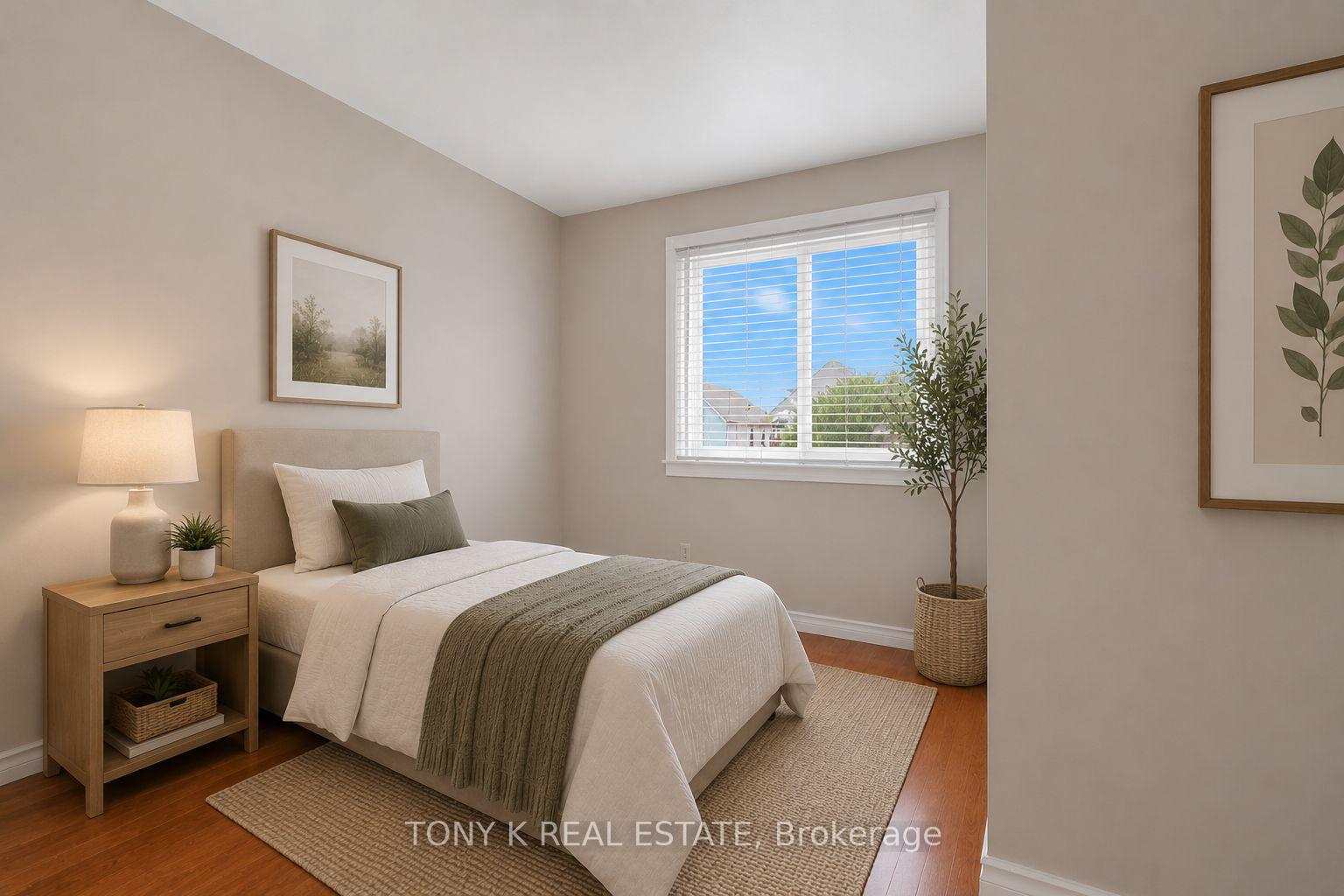 Photo 5 of 420 Waverly Street, Hamilton, McQuesten — HOMEH