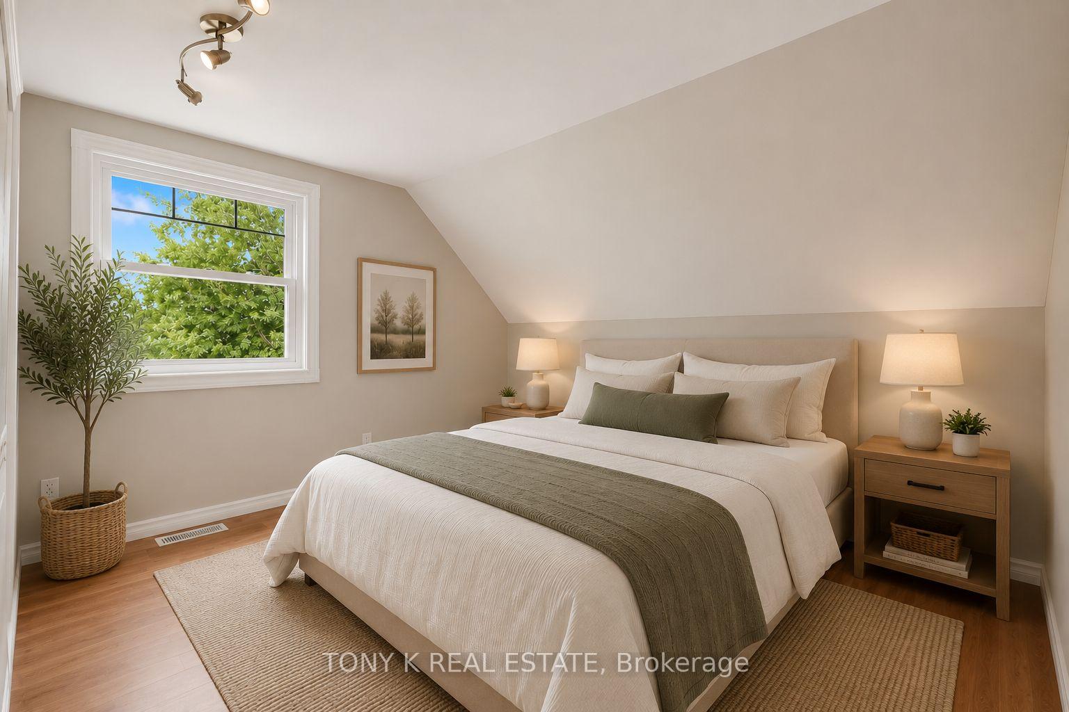 Photo 7 of 420 Waverly Street, Hamilton, McQuesten — HOMEH