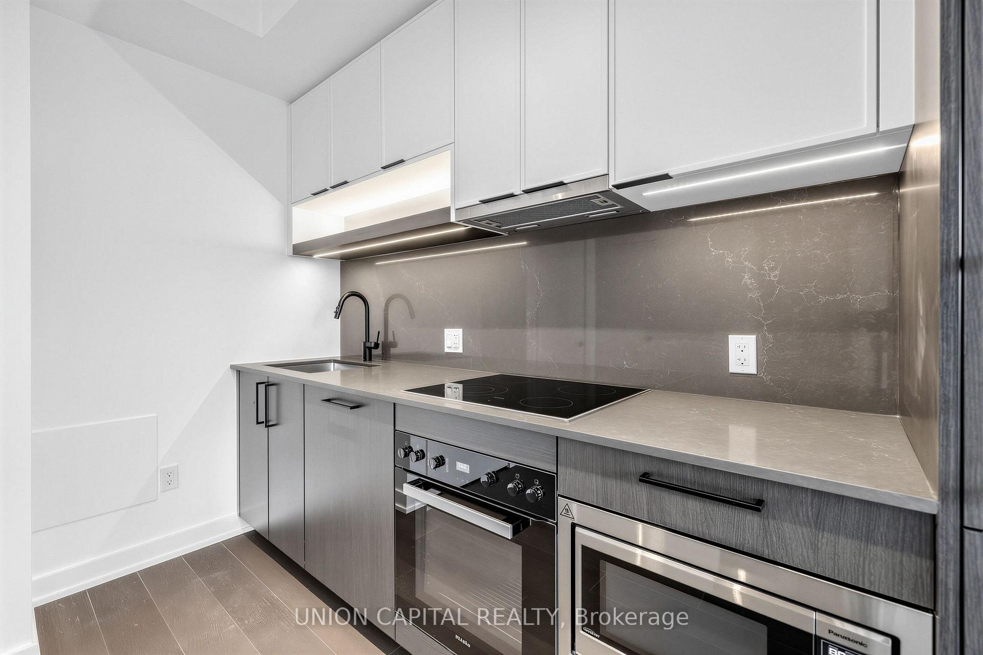 Photo 20 of Unit 917, 89 Montclair Avenue, Toronto, Forest Hill South — HOMEH