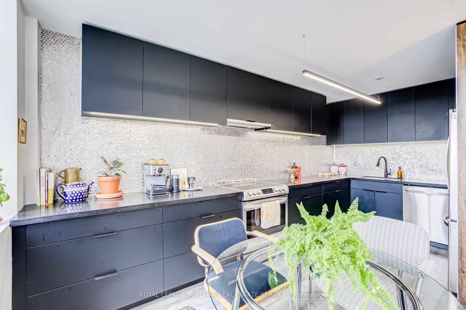 Photo 21 of Unit 1403, 36 James Street S, Hamilton, Central — HOMEH