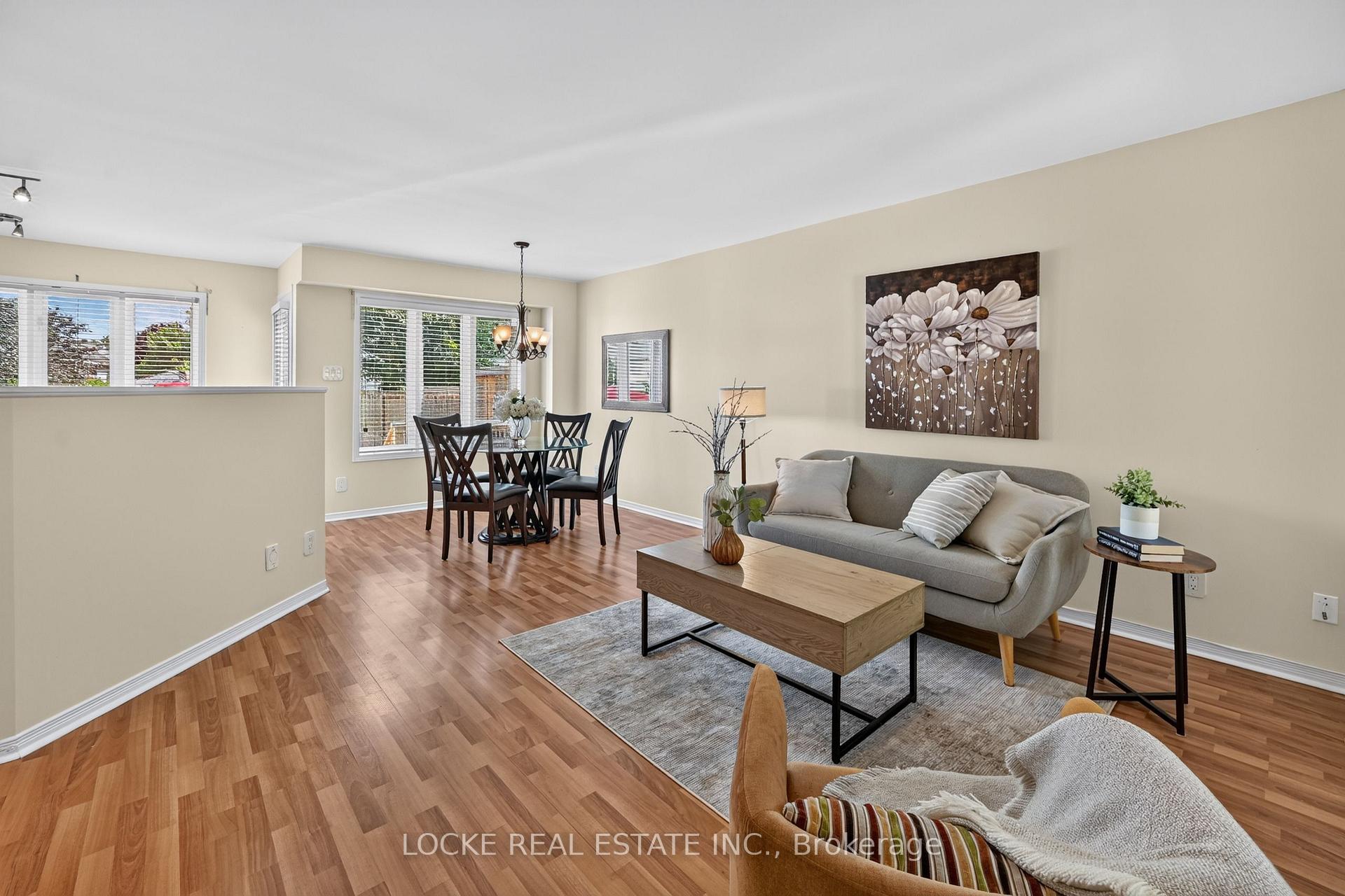 Photo 6 of 431 Lawler Crescent, Ottawa, Chatelaine Village — HOMEH