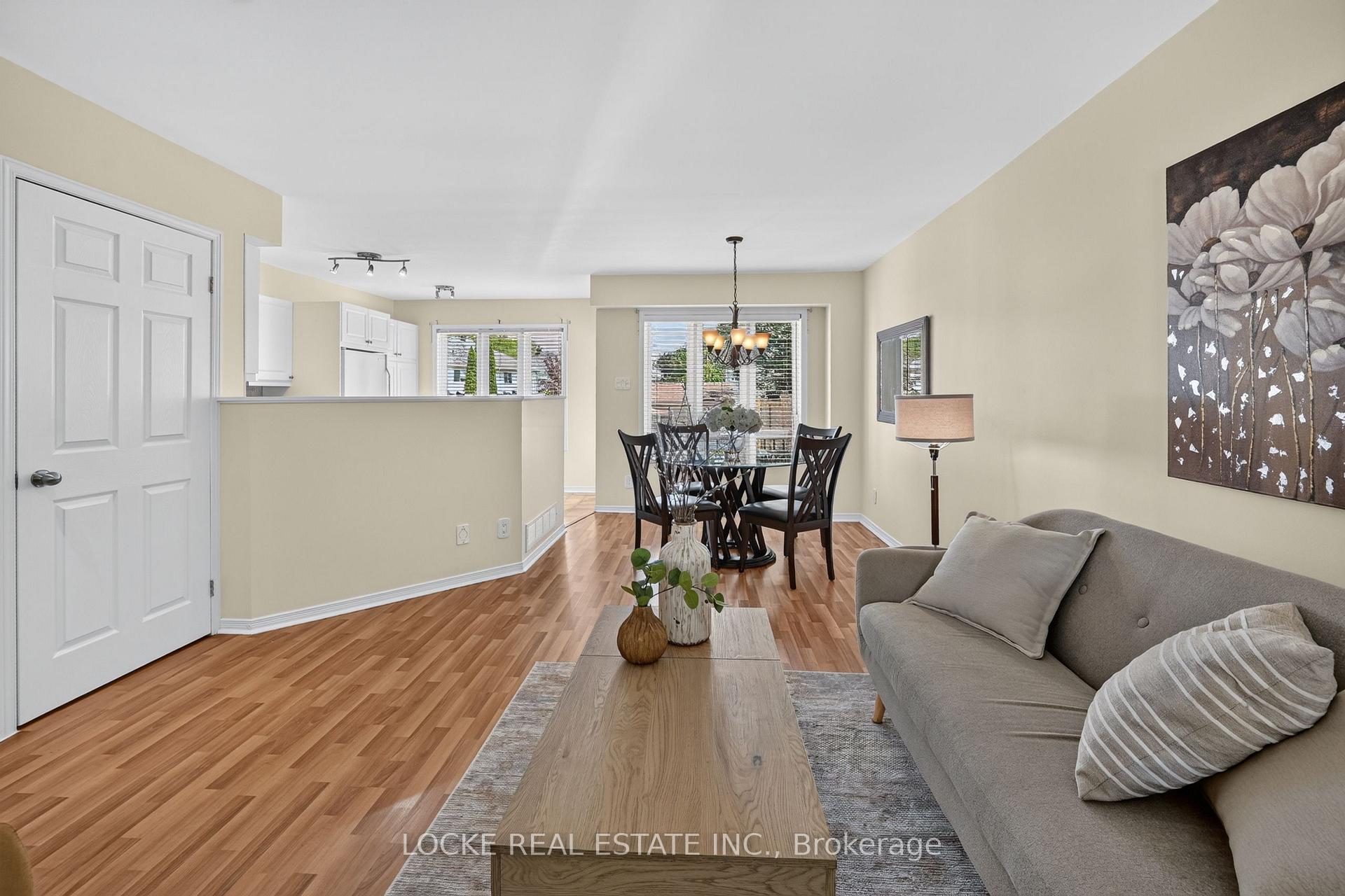 Photo 7 of 431 Lawler Crescent, Ottawa, Chatelaine Village — HOMEH