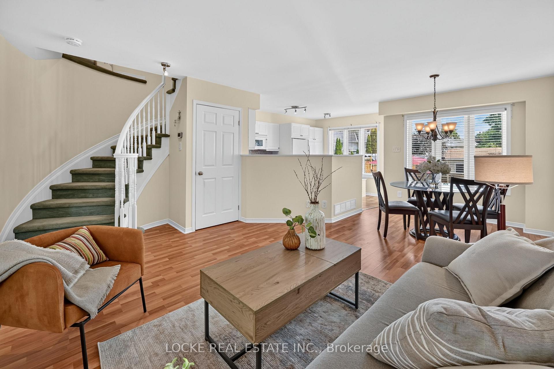 Photo 8 of 431 Lawler Crescent, Ottawa, Chatelaine Village — HOMEH
