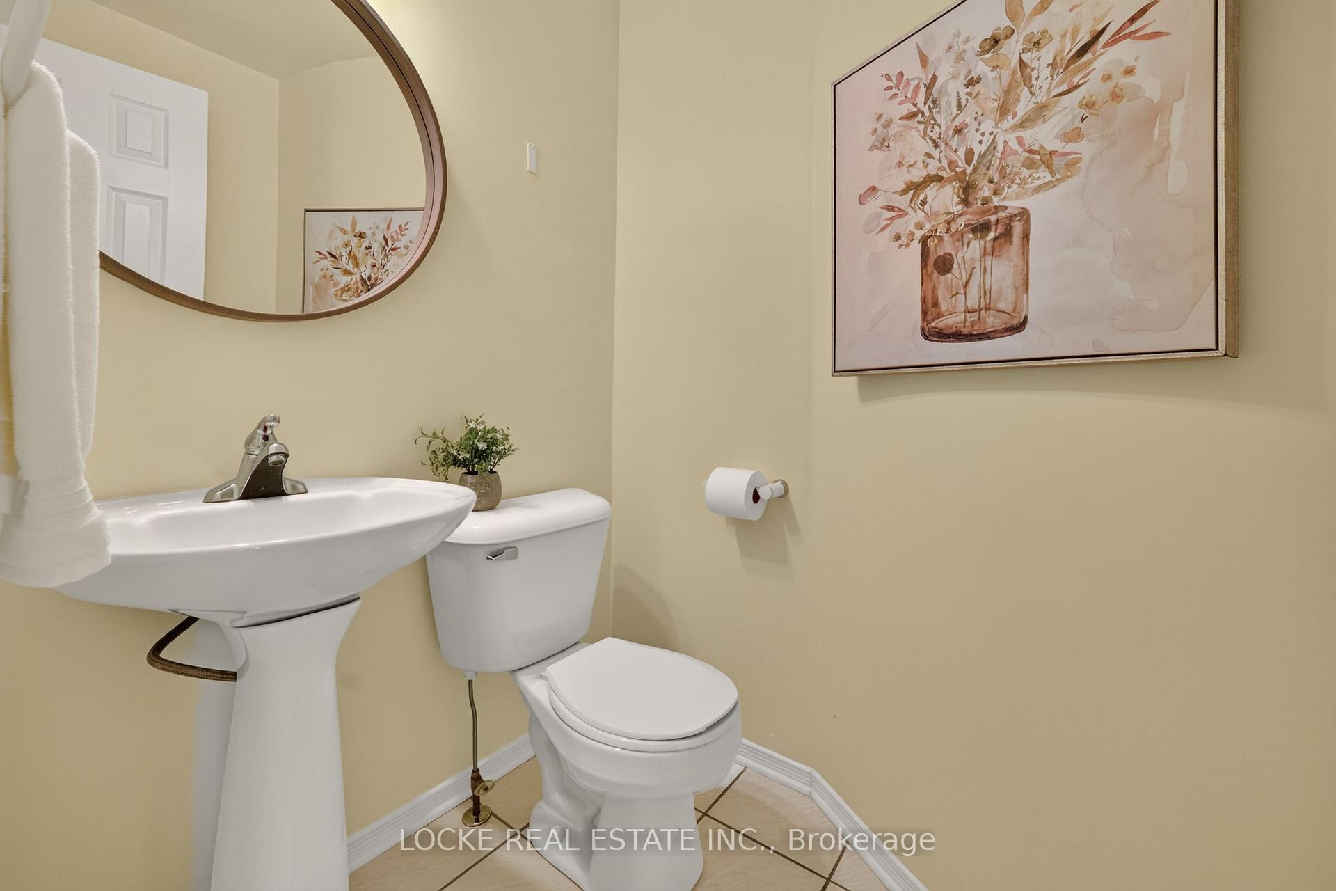Photo 16 of 431 Lawler Crescent, Ottawa, Chatelaine Village — HOMEH