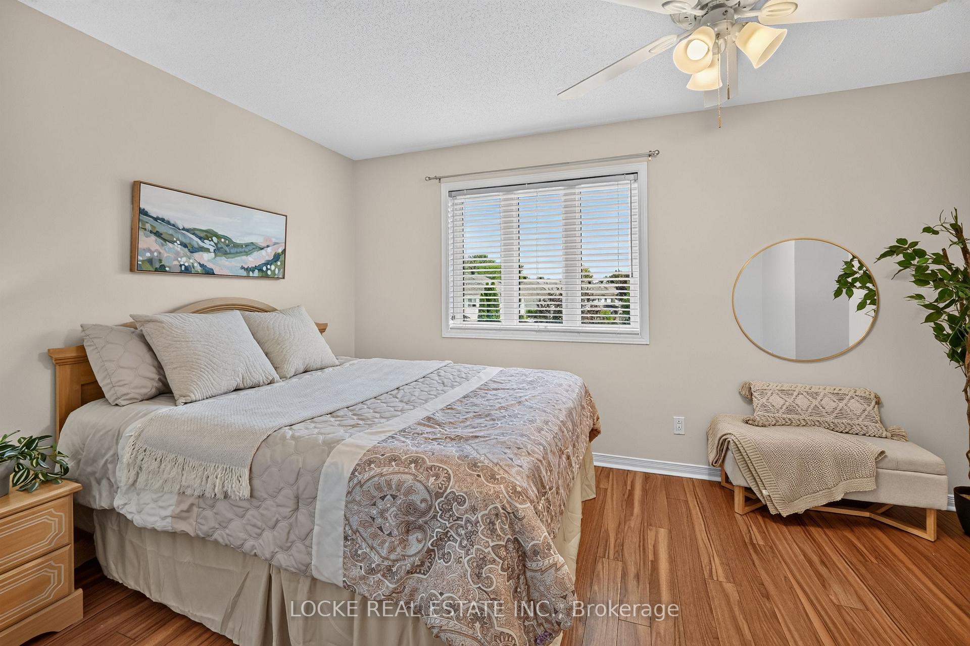 Photo 19 of 431 Lawler Crescent, Ottawa, Chatelaine Village — HOMEH
