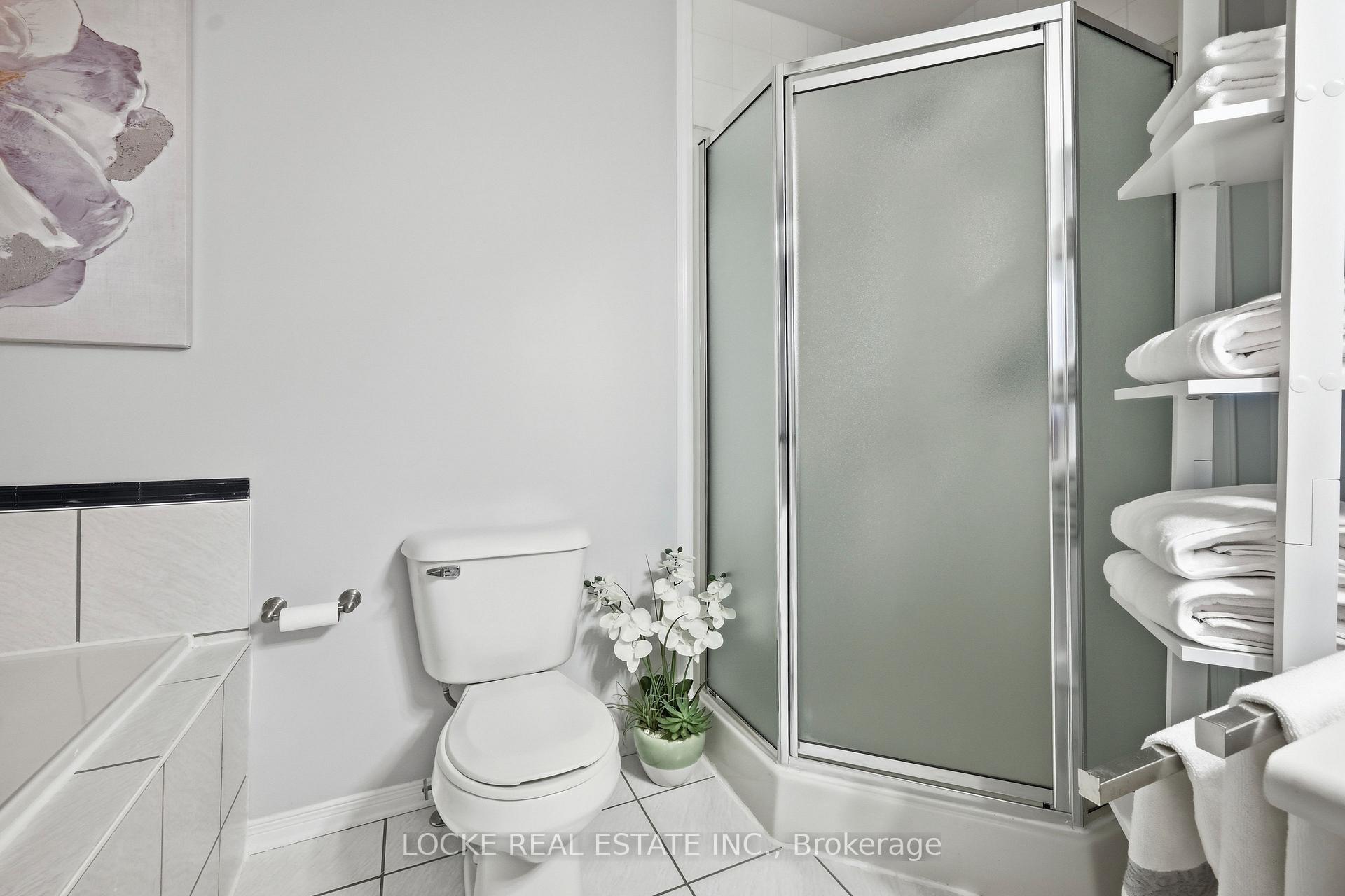 Photo 28 of 431 Lawler Crescent, Ottawa, Chatelaine Village — HOMEH