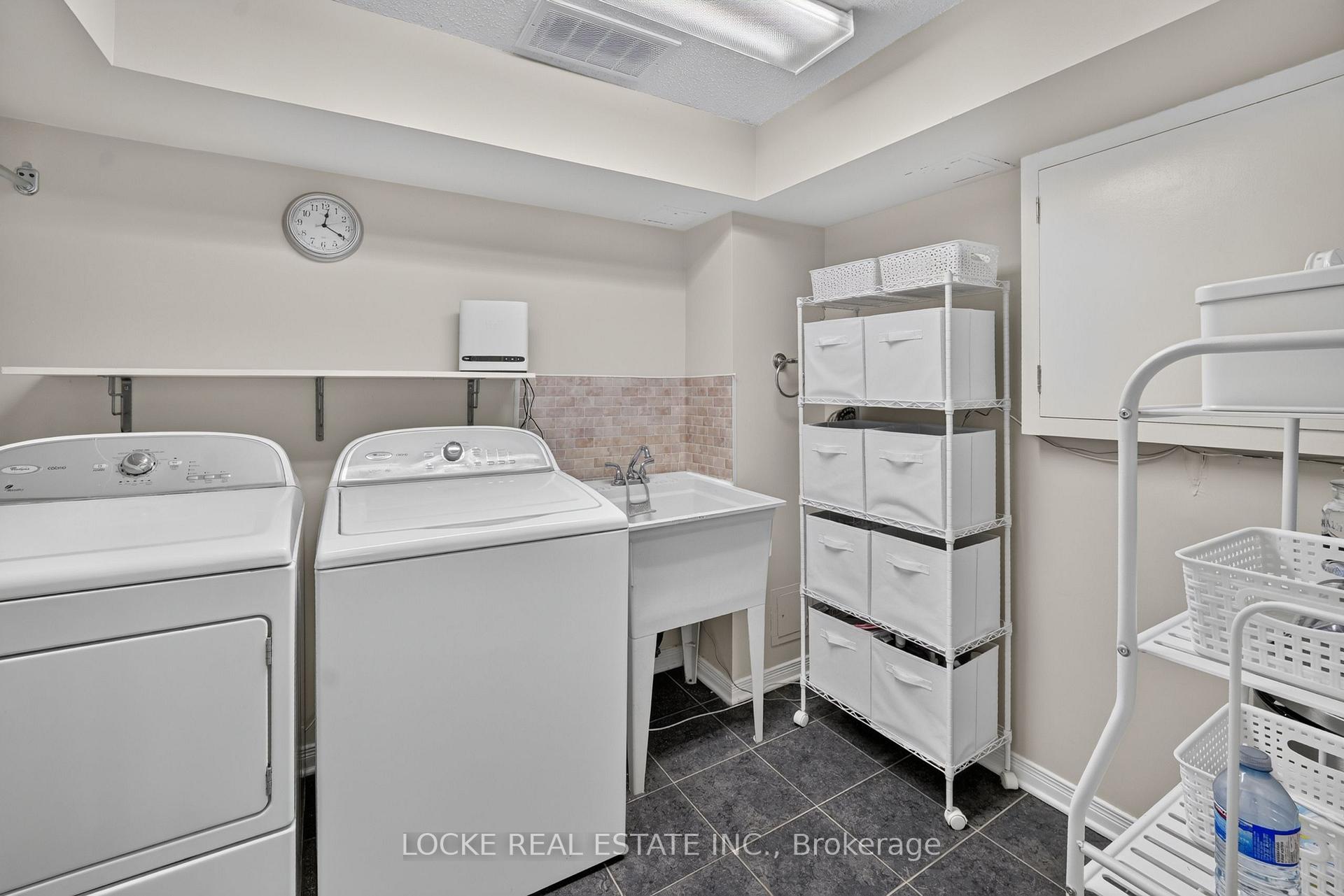 Photo 38 of 431 Lawler Crescent, Ottawa, Chatelaine Village — HOMEH
