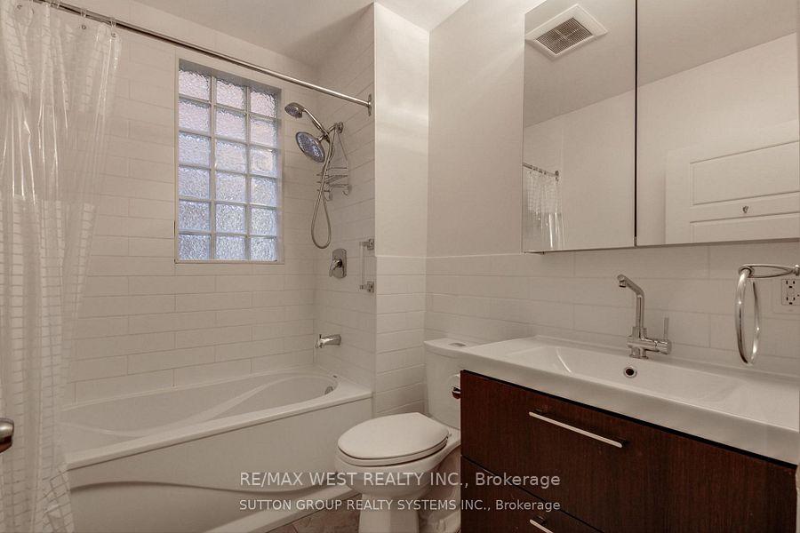 Photo 10 of 328 High Park Avenue, Toronto, Junction Area — HOMEH