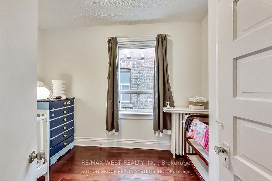 Photo 14 of 328 High Park Avenue, Toronto, Junction Area — HOMEH