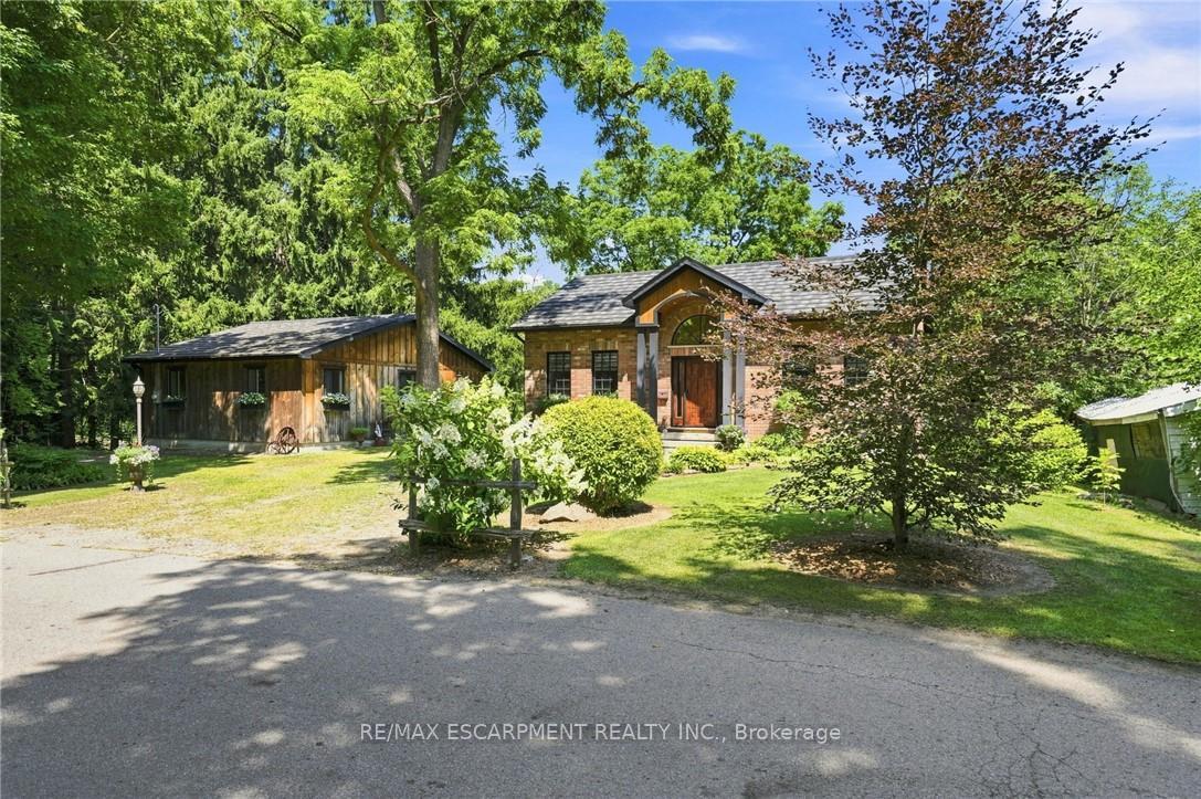 Photo 2 of 376 Moxley Road, Hamilton, Greensville — HOMEH