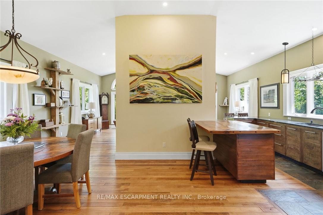 Photo 8 of 376 Moxley Road, Hamilton, Greensville — HOMEH