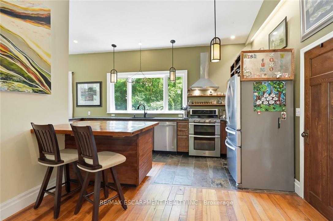 Photo 9 of 376 Moxley Road, Hamilton, Greensville — HOMEH