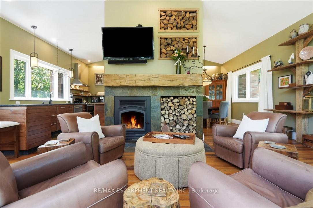 Photo 15 of 376 Moxley Road, Hamilton, Greensville — HOMEH