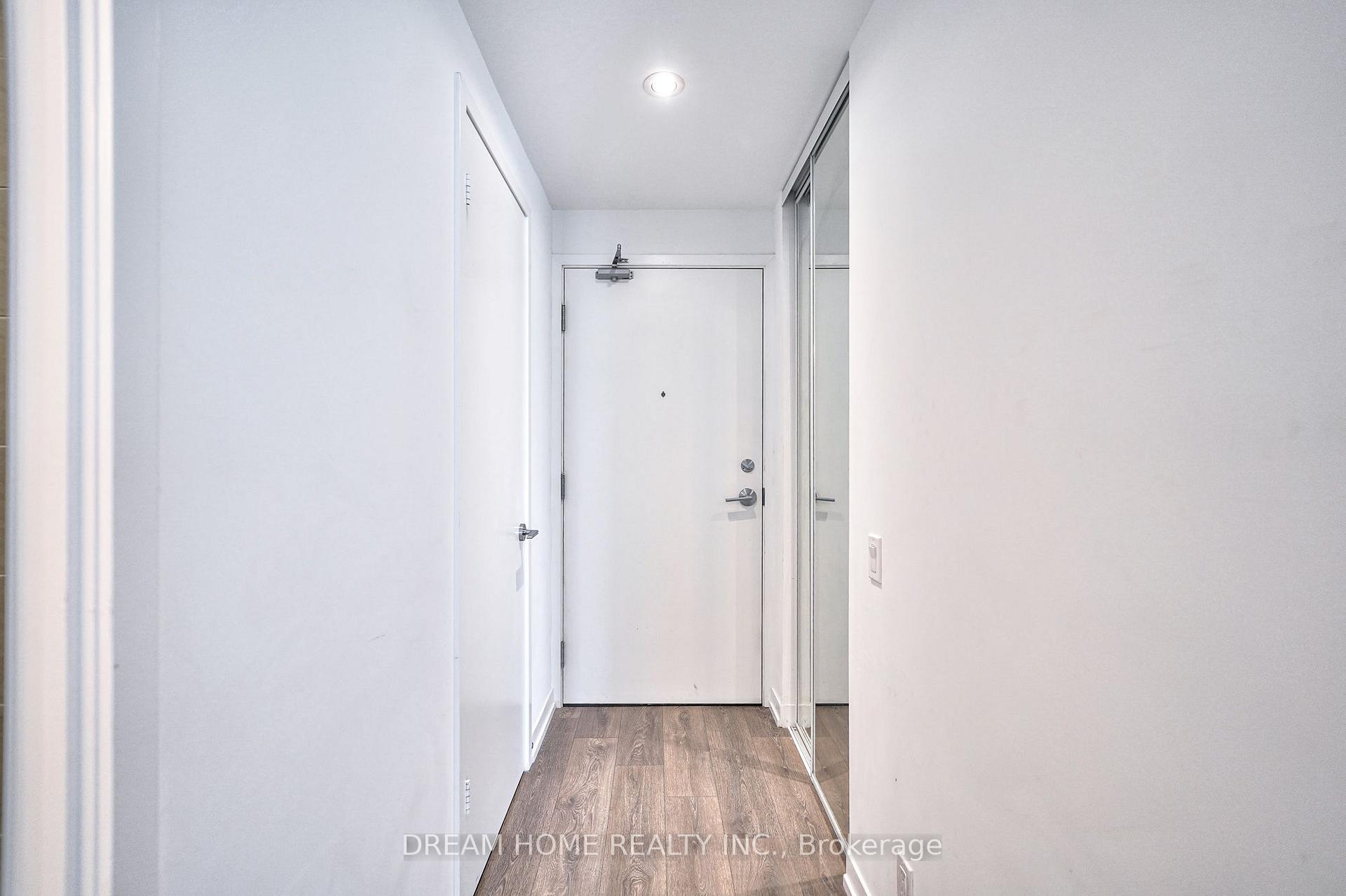 Photo 4 of Unit 1908, 898 Portage Parkway, Vaughan, Vaughan Corporate Centre — HOMEH