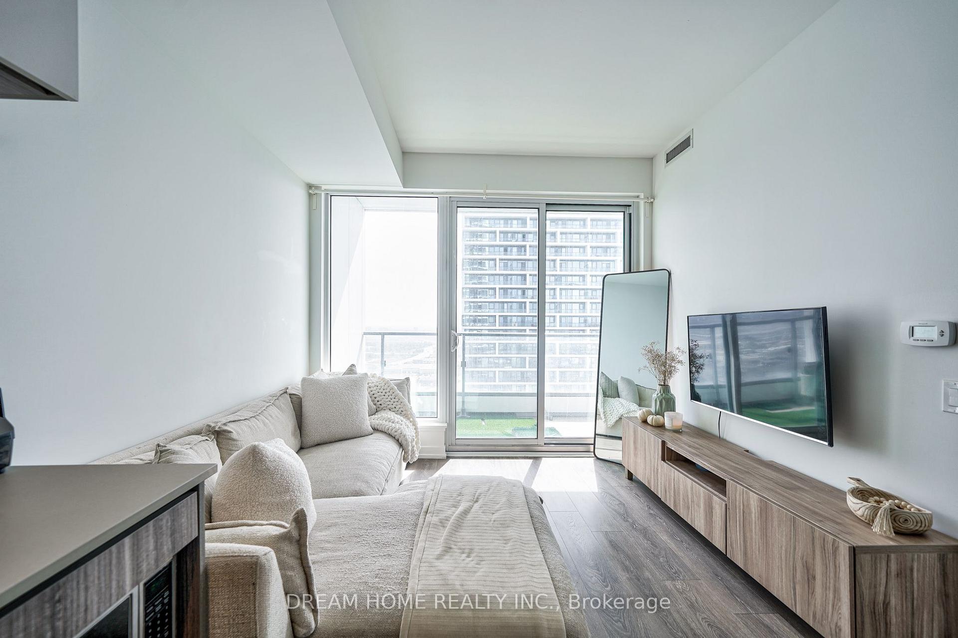 Photo 14 of Unit 1908, 898 Portage Parkway, Vaughan, Vaughan Corporate Centre — HOMEH