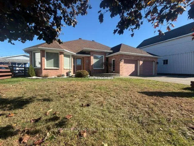 Photo 2 of 164 Nipissing Street, West Nipissing, Sturgeon Falls — HOMEH