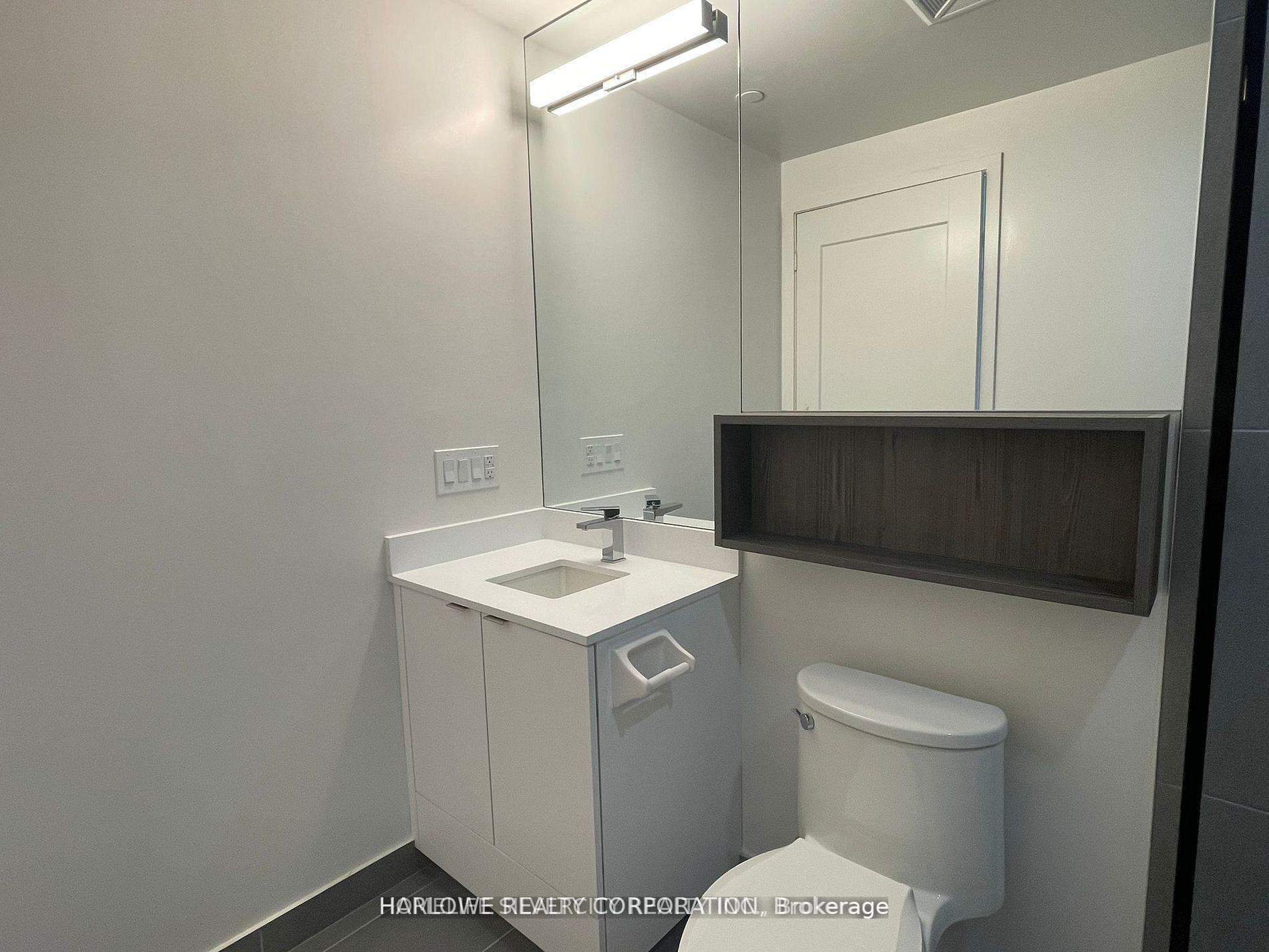 Photo 3 of Unit 341 SE, 60 Princess Street SE, Toronto, Waterfront Communities — HOMEH