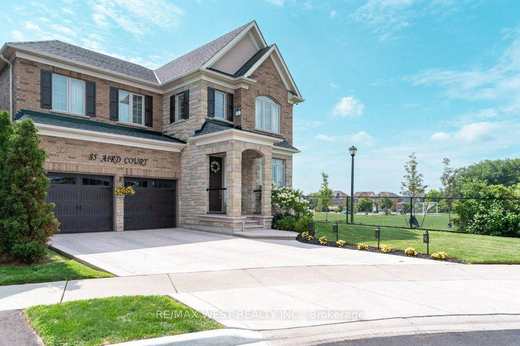 Photo 2 of 85 Aird Court, Milton, Scott — HOMEH