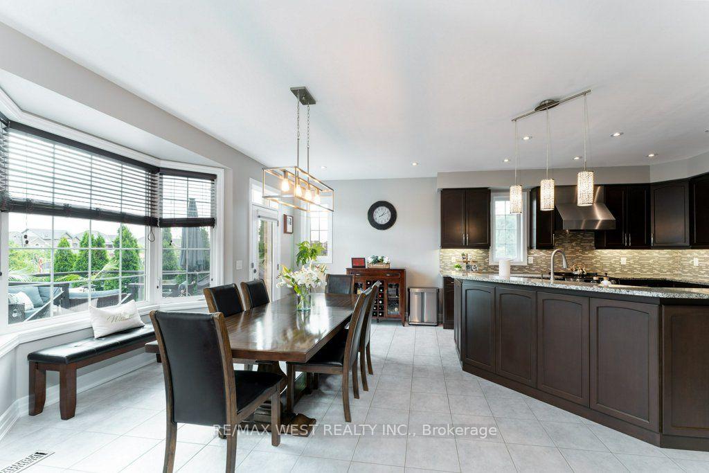 Photo 12 of 85 Aird Court, Milton, Scott — HOMEH