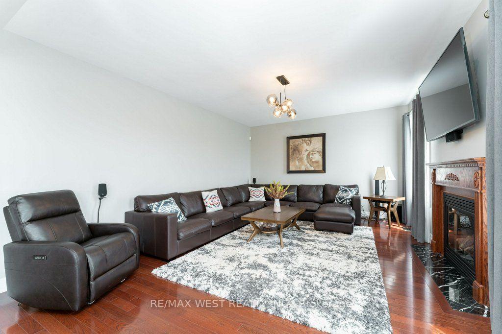 Photo 14 of 85 Aird Court, Milton, Scott — HOMEH