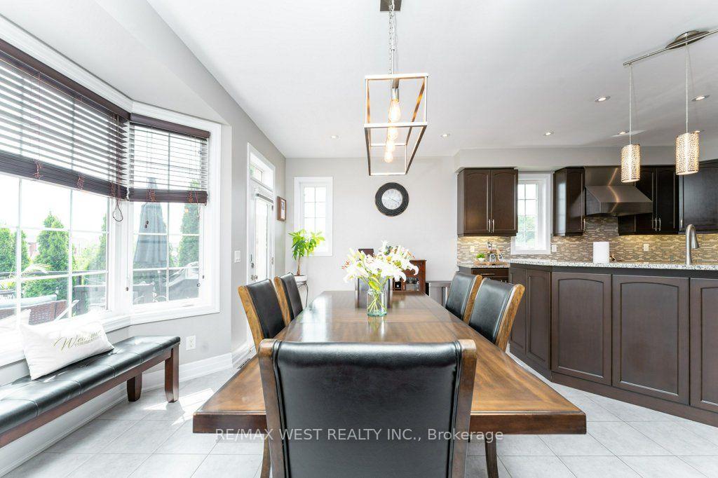 Photo 15 of 85 Aird Court, Milton, Scott — HOMEH