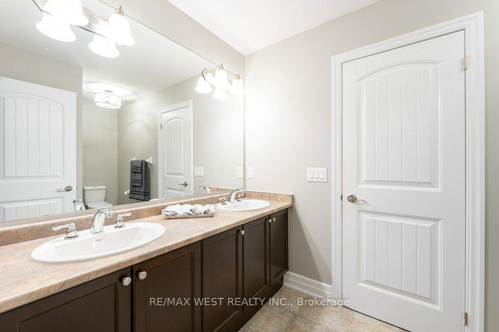 Photo 26 of 85 Aird Court, Milton, Scott — HOMEH