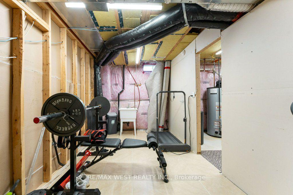 Photo 39 of 85 Aird Court, Milton, Scott — HOMEH