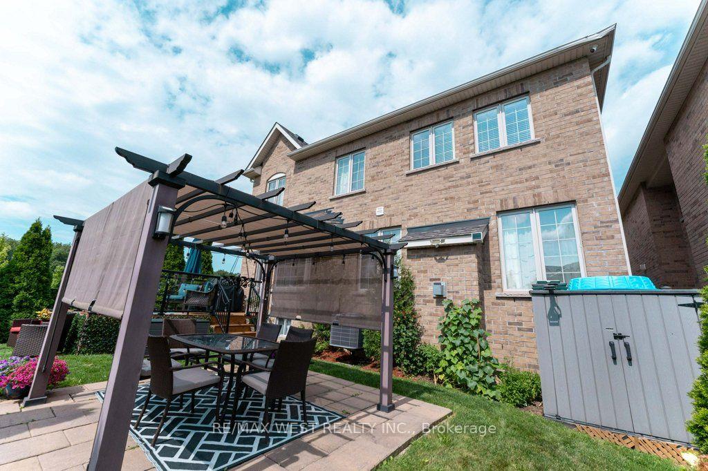 Photo 46 of 85 Aird Court, Milton, Scott — HOMEH