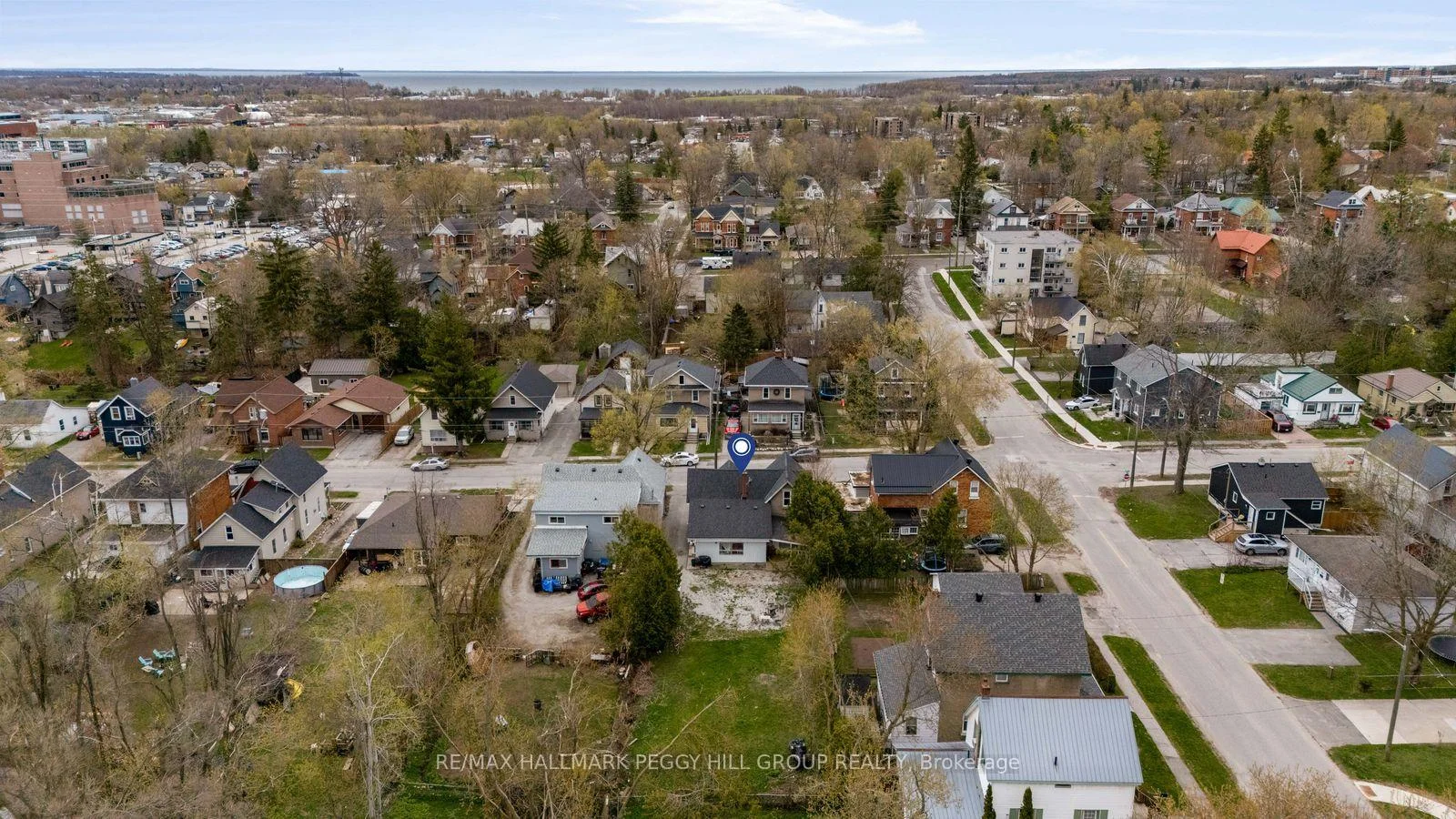 Photo 65 of 246 Mary Street, Orillia — HOMEH