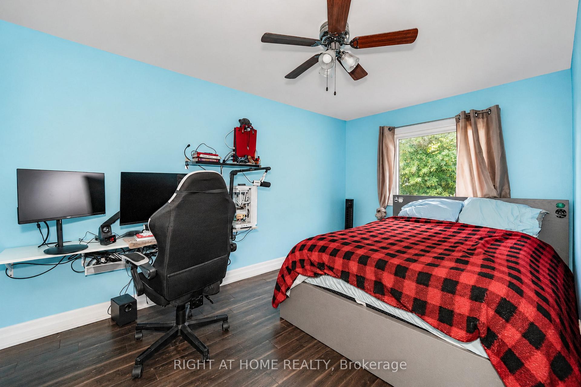 Photo 8 of 17 Clover Avenue, Barrie, Allandale Heights — HOMEH