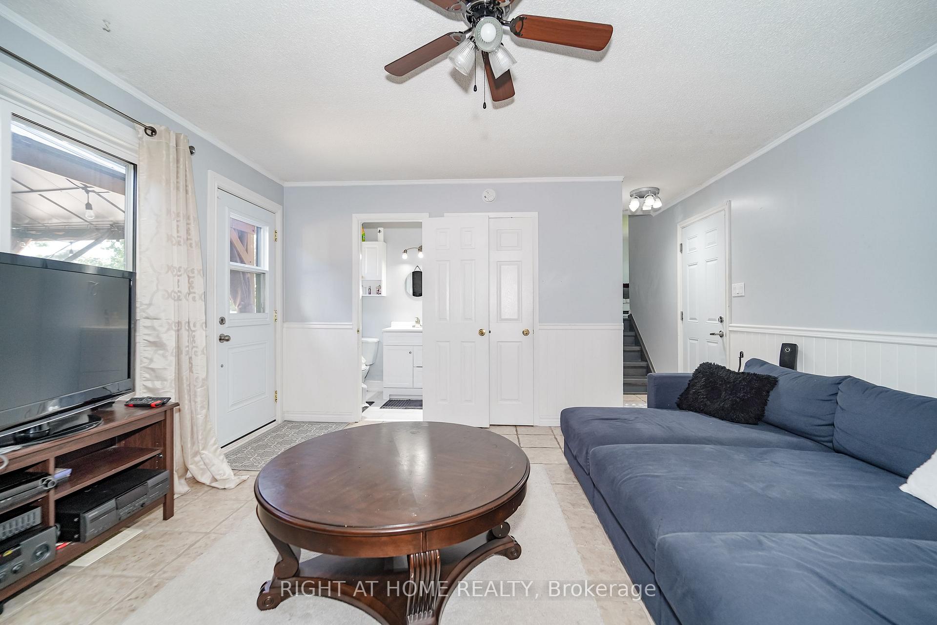 Photo 31 of 17 Clover Avenue, Barrie, Allandale Heights — HOMEH