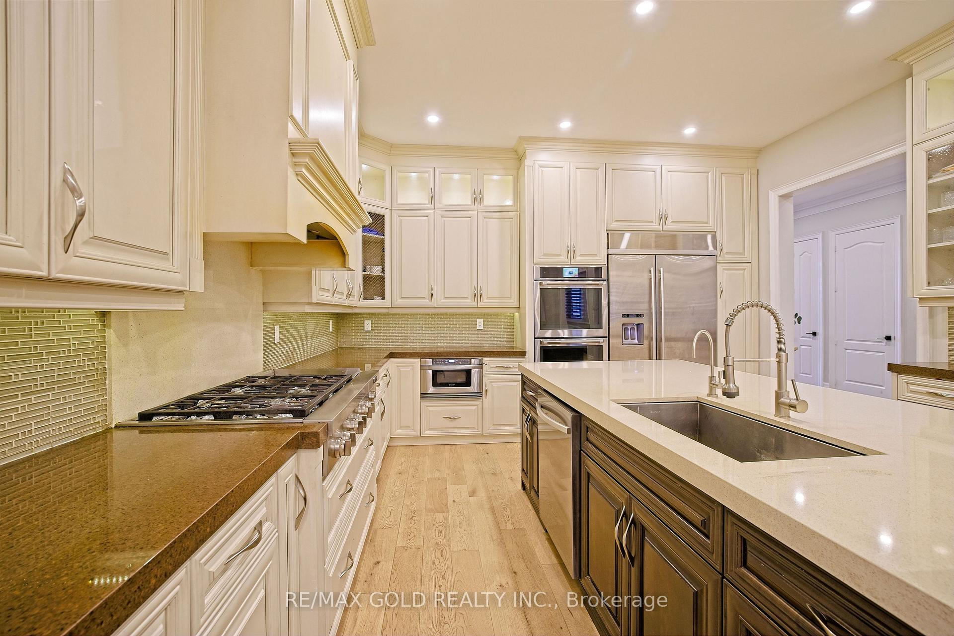 Photo 16 of 9 Lauderhill Road, Brampton, Vales of Castlemore North — HOMEH
