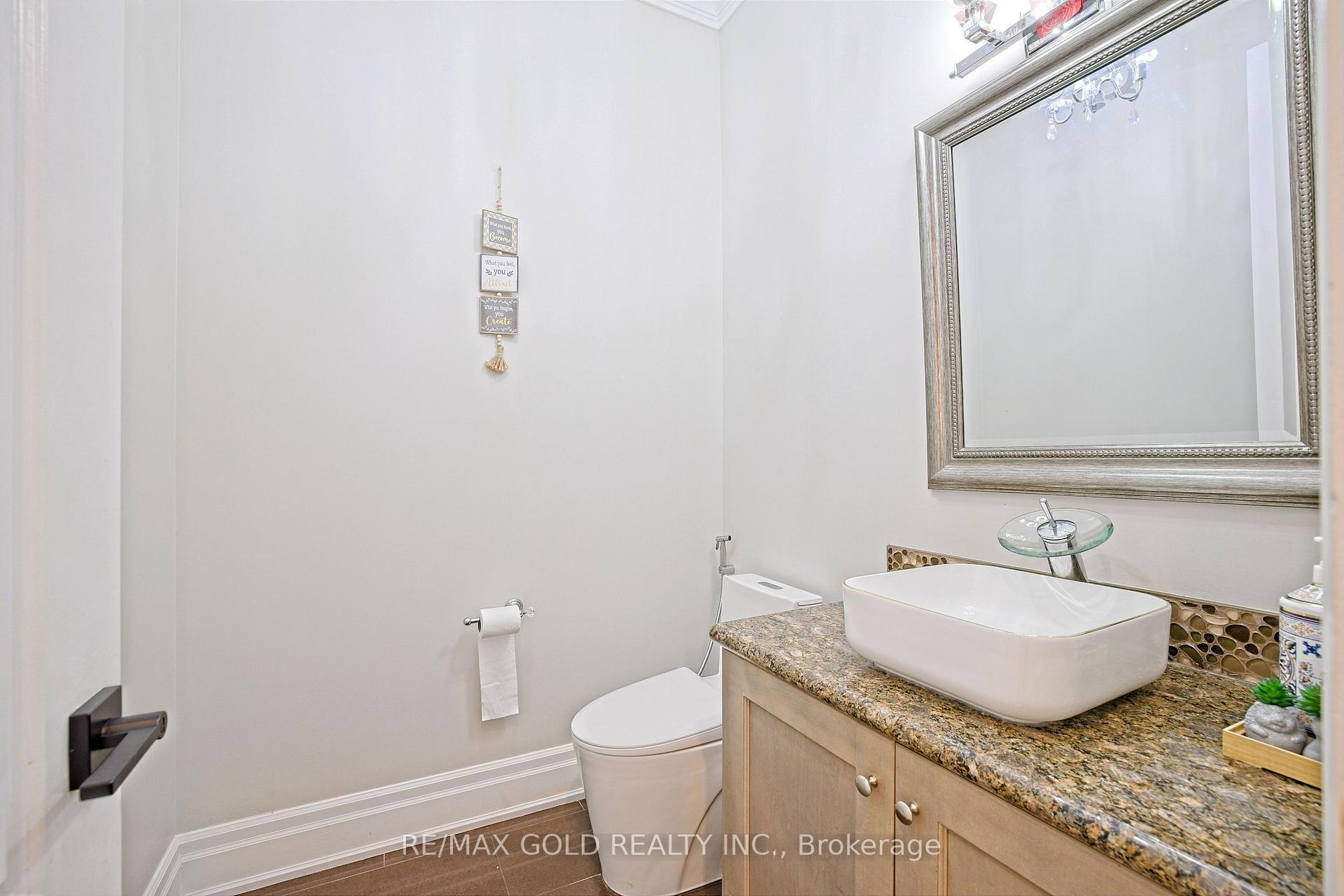 Photo 23 of 9 Lauderhill Road, Brampton, Vales of Castlemore North — HOMEH