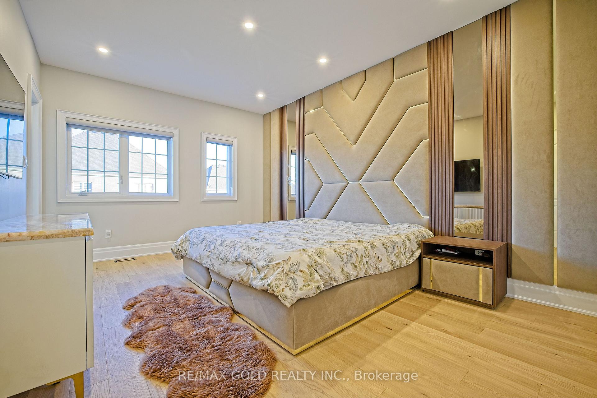 Photo 32 of 9 Lauderhill Road, Brampton, Vales of Castlemore North — HOMEH