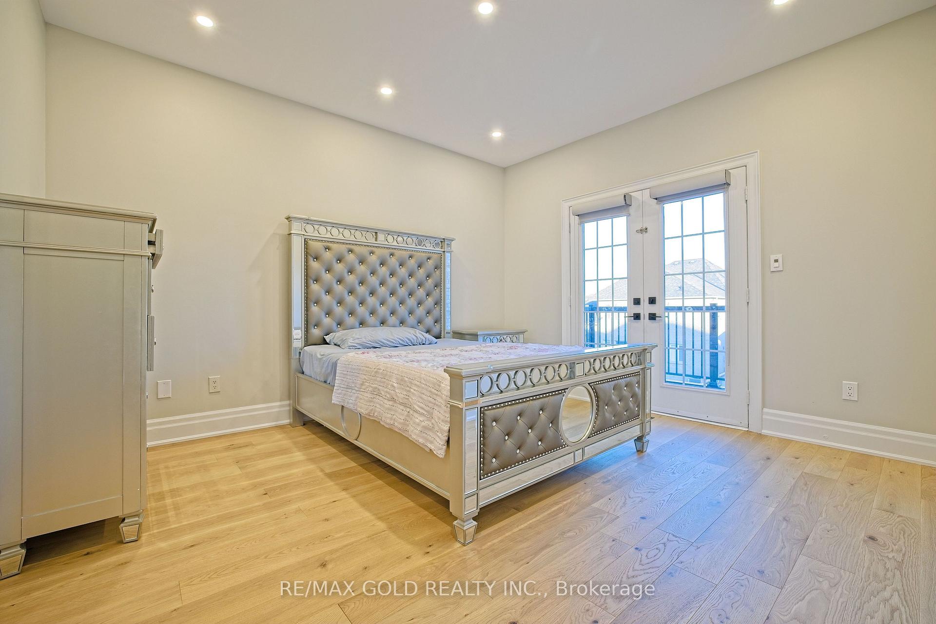 Photo 34 of 9 Lauderhill Road, Brampton, Vales of Castlemore North — HOMEH