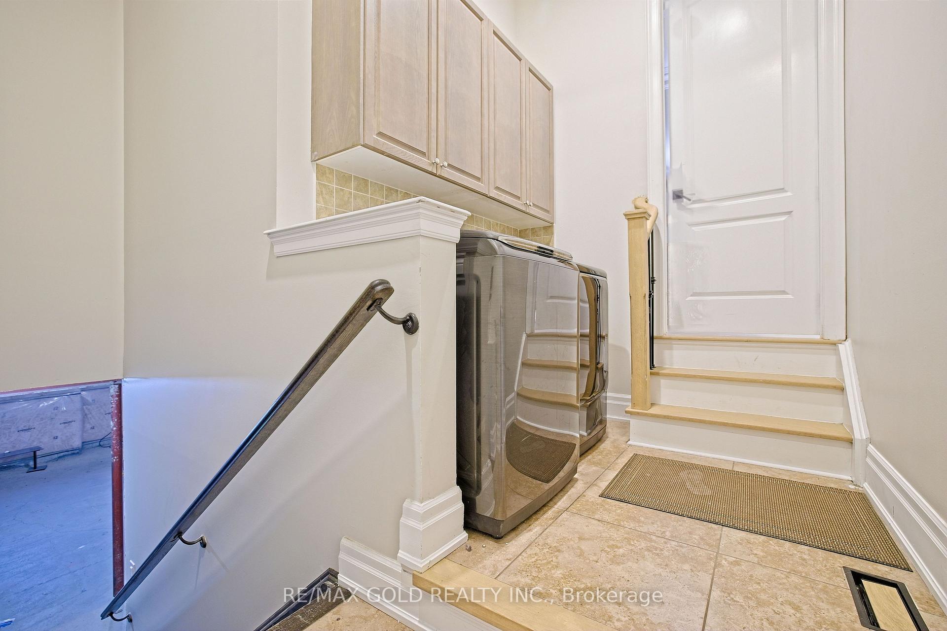 Photo 41 of 9 Lauderhill Road, Brampton, Vales of Castlemore North — HOMEH