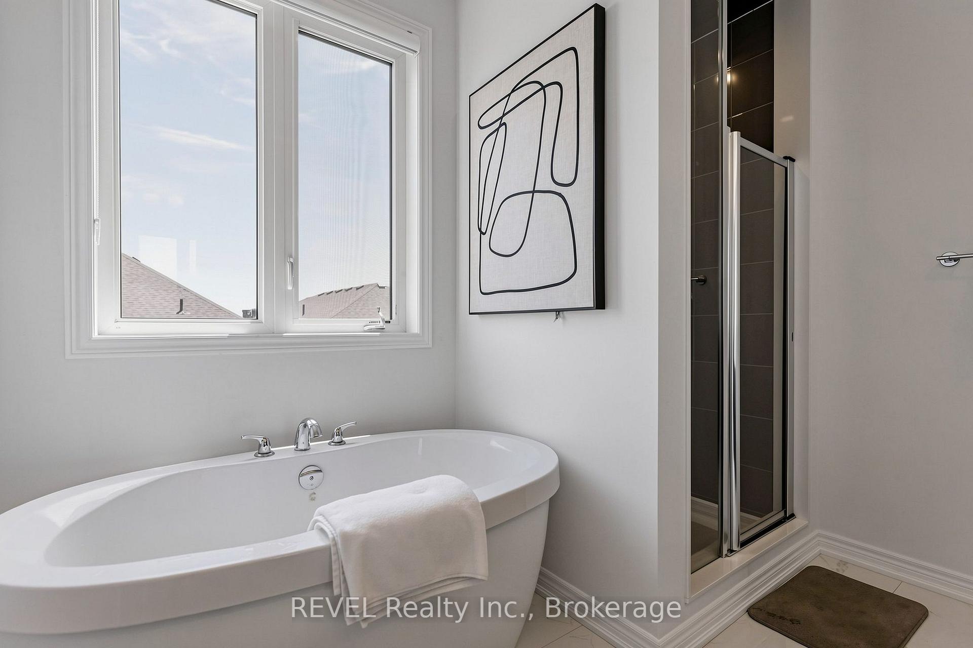 Photo 28 of 993 Lockie Drive, Oshawa, Kedron — HOMEH