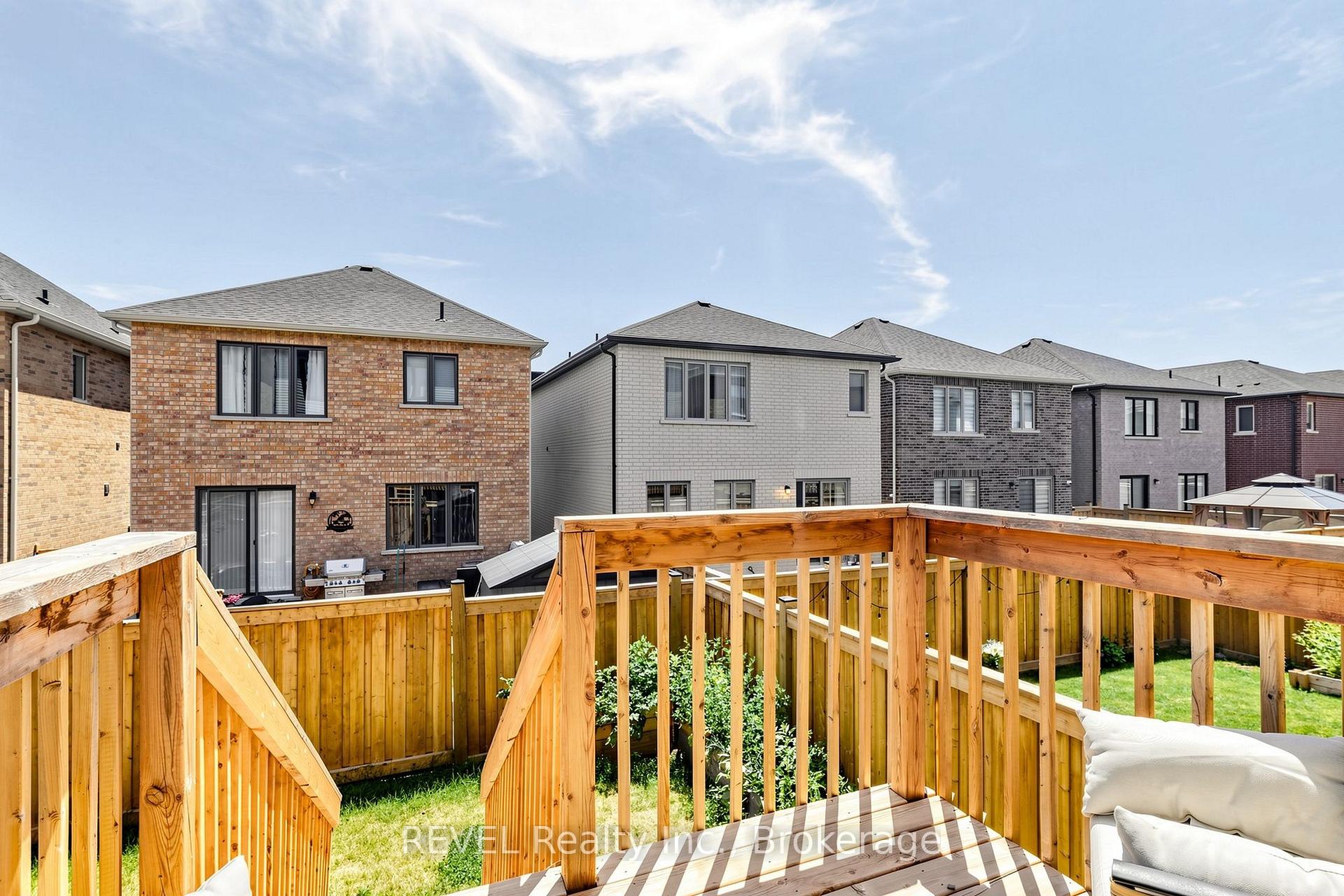 Photo 43 of 993 Lockie Drive, Oshawa, Kedron — HOMEH