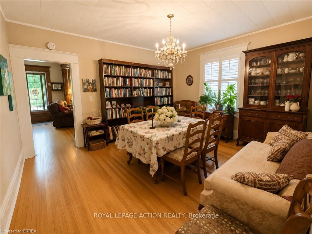 Photo 6 of 49 Palmerston Avenue, Brantford, North Ward — HOMEH