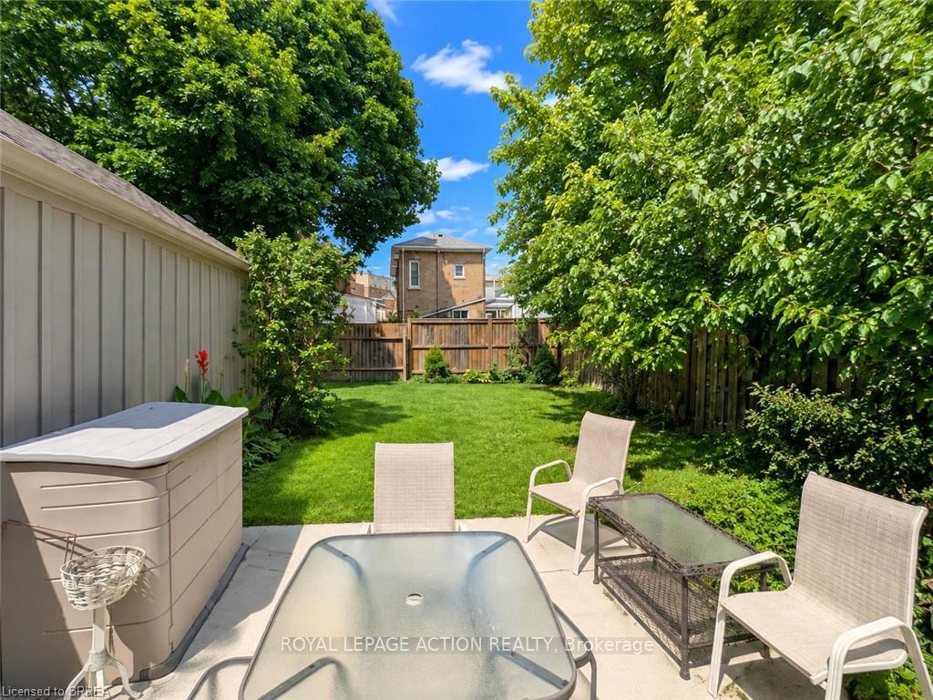 Photo 29 of 49 Palmerston Avenue, Brantford, North Ward — HOMEH