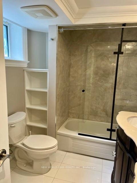 Photo 8 of Unit Unit 1, 21 Flamingo Crescent, North York, Brookhaven-Amesbury — HOMEH