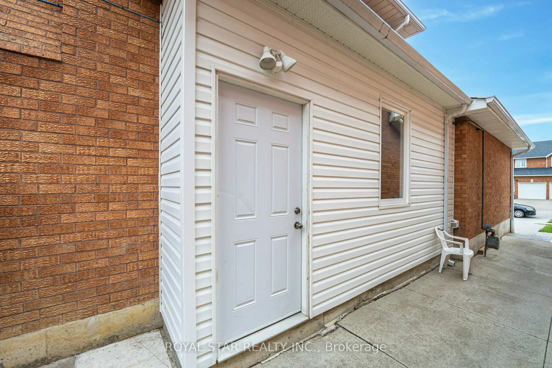 Photo 28 of 10 Hedgerow Avenue, Brampton, Fletcher's Creek South — HOMEH