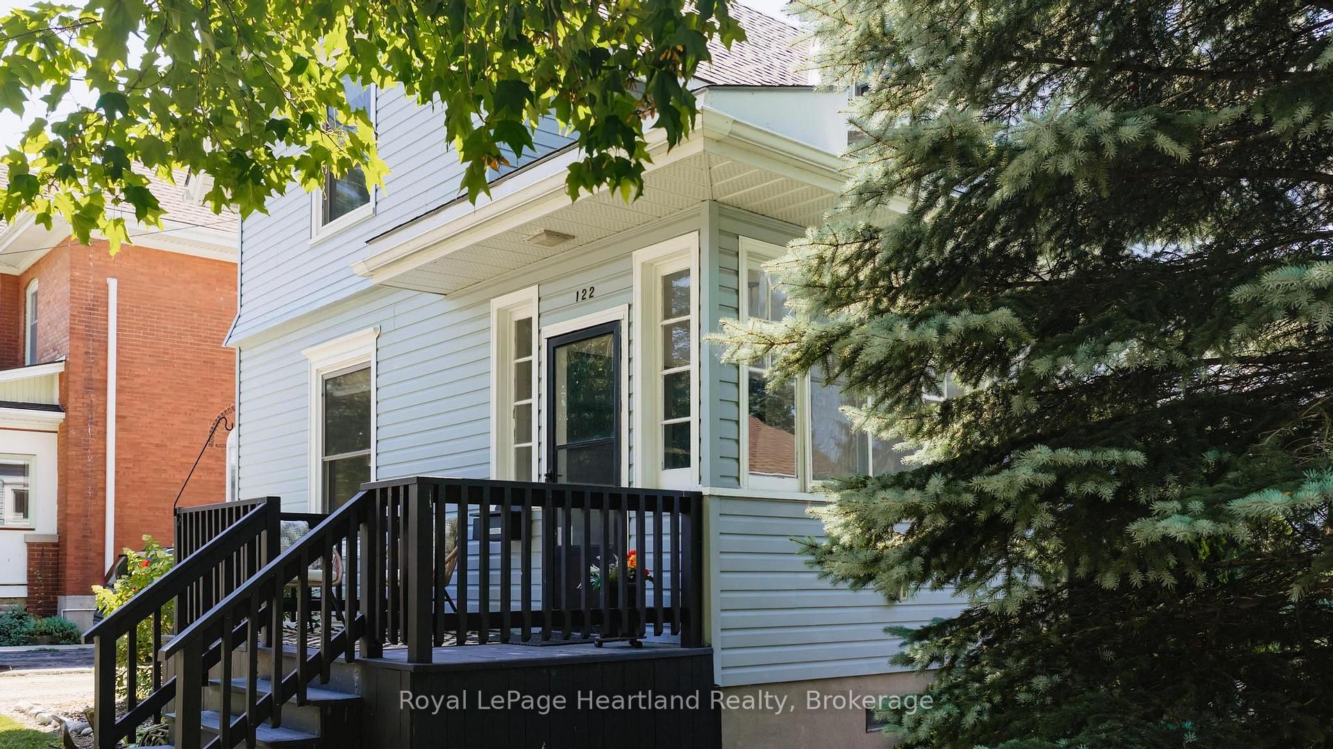 Photo 3 of 122 Nelson Street E, Goderich, Goderich (Town) — HOMEH