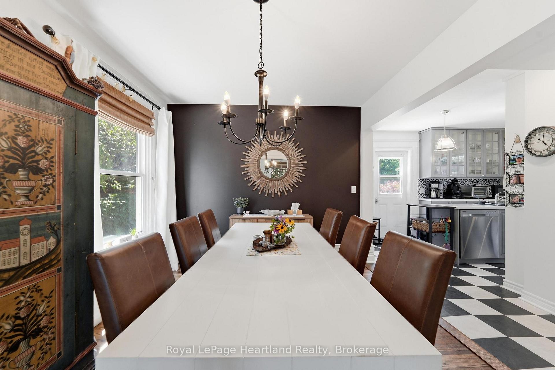 Photo 11 of 122 Nelson Street E, Goderich, Goderich (Town) — HOMEH