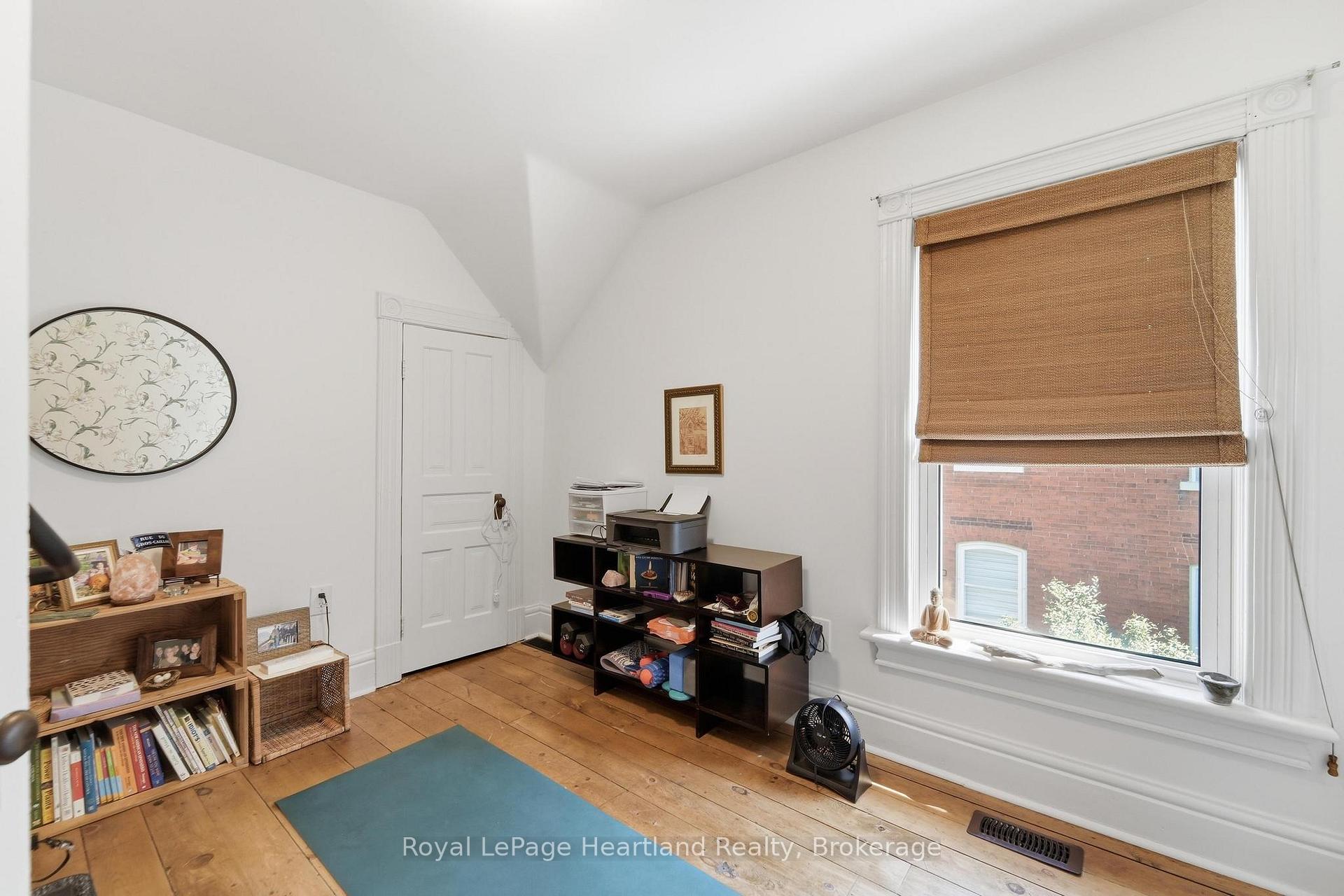 Photo 21 of 122 Nelson Street E, Goderich, Goderich (Town) — HOMEH